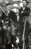 Adolf Tapper vasemmalla